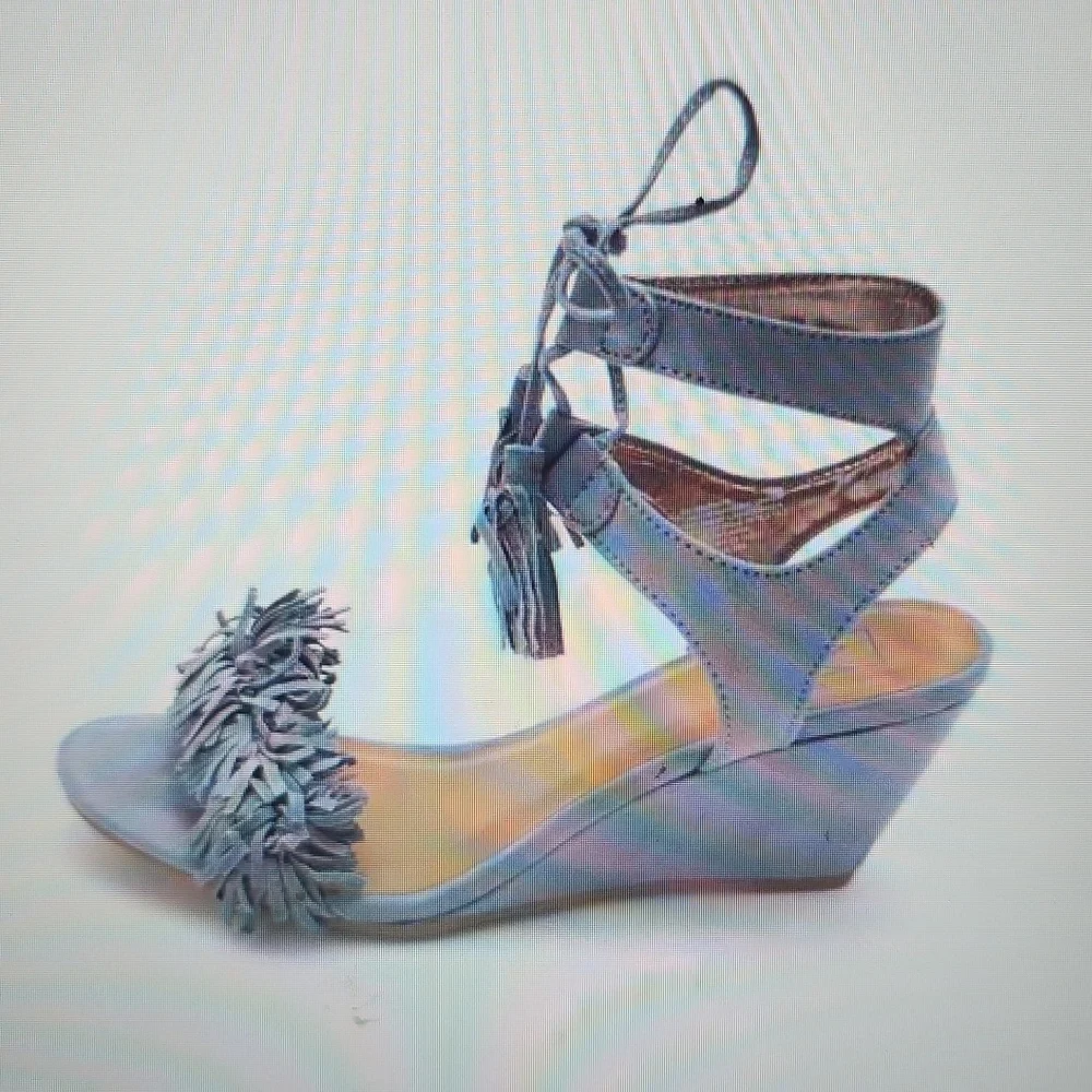 Material Girl Women's wedge sandal - Picture 6 of 6